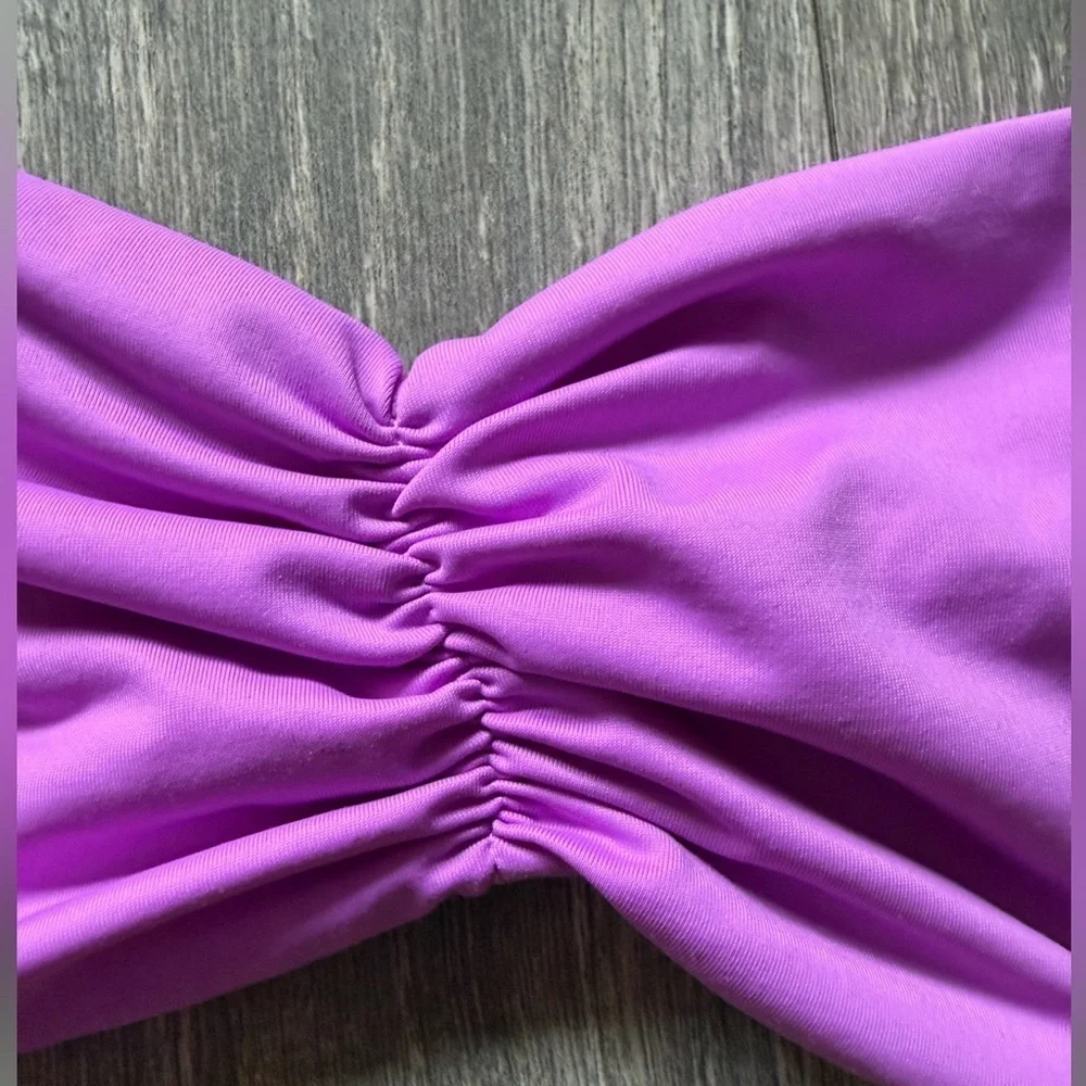 Frankie’s Bikinis “Foxy” Strappy Bandeau Bikini Top in Passionfruit. Size S